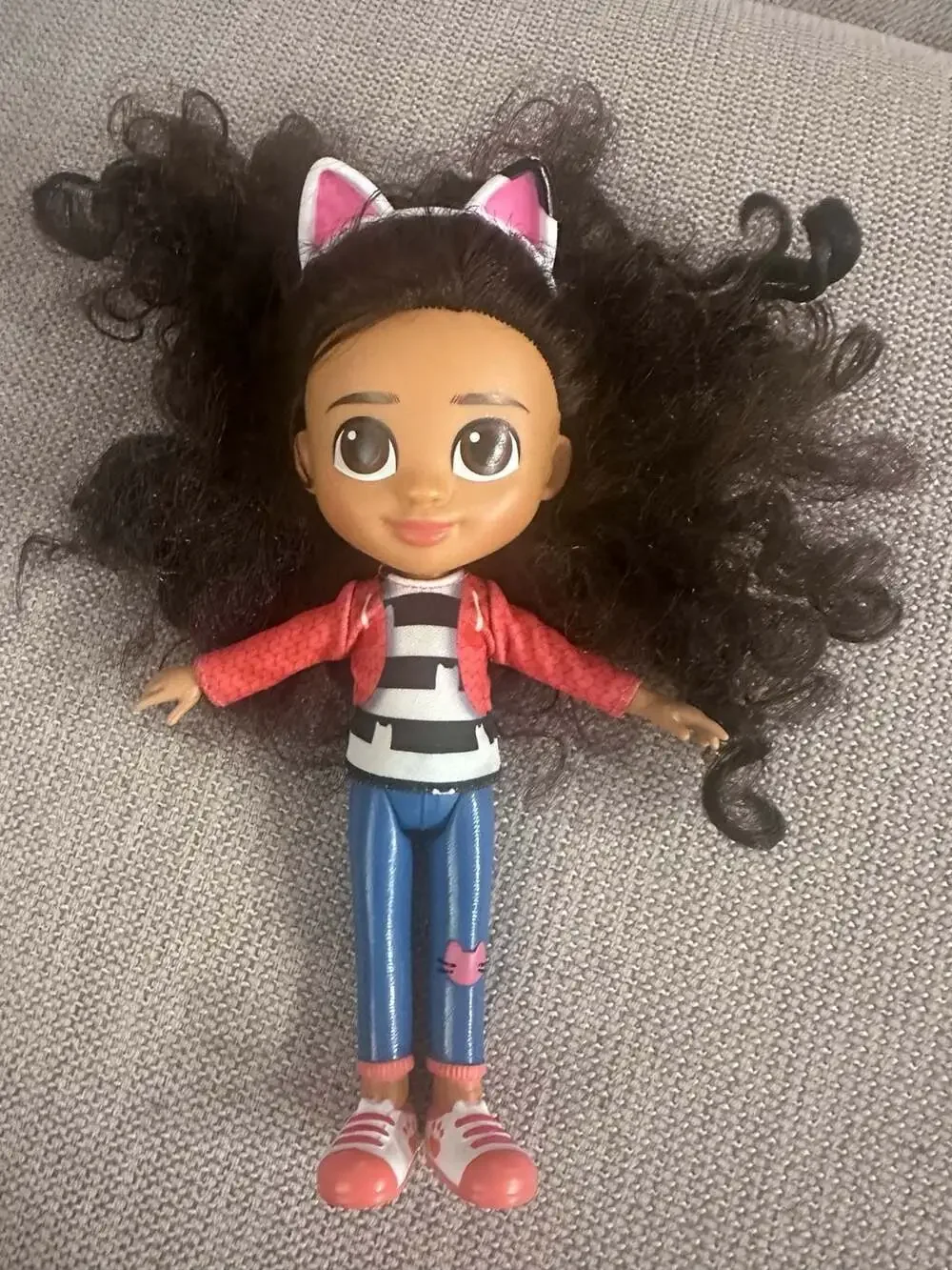 Spin Master Gabby's Dollhouse 8-Inch Gabby Girl Doll with Cat Ears